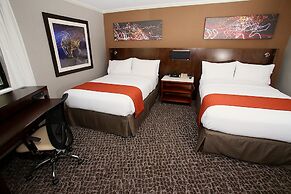 Holiday Inn Long Beach Airport Hotel and Conference Center by IHG