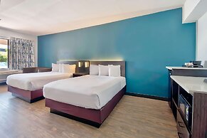 Studio 6 Suites Lawndale, CA – South Bay