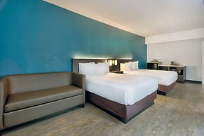 Studio 6 Suites Lawndale, CA – South Bay