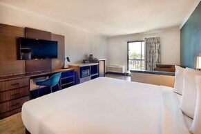 Studio 6 Suites Lawndale, CA – South Bay