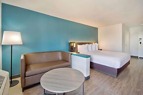 Studio 6 Suites Lawndale, CA – South Bay