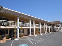 Caravelle Inn Extended Stay
