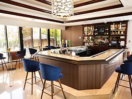 Regency Miami Airport by Sonesta