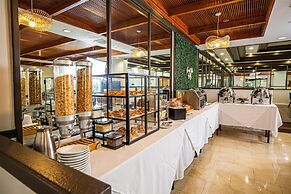 Regency Miami Airport by Sonesta