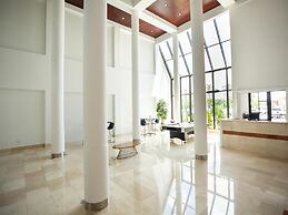 Regency Miami Airport by Sonesta