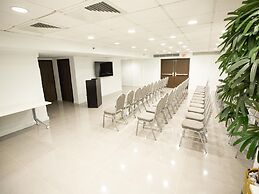 Regency Miami Airport by Sonesta
