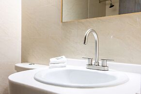 Regency Miami Airport by Sonesta