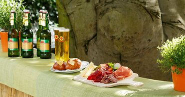 Ramada by Wyndham Baden Hotel du Parc