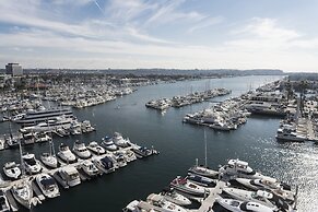 The Ritz-Carlton, Marina del Rey