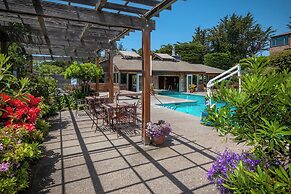 The Inn at the Tides