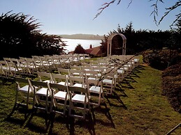 The Inn at the Tides