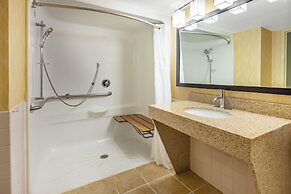 Baymont by Wyndham Harrisburg