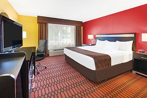 Baymont by Wyndham Harrisburg