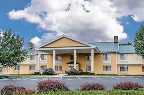 Baymont by Wyndham Harrisburg