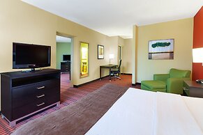 Baymont by Wyndham Harrisburg