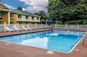 Baymont by Wyndham Harrisburg