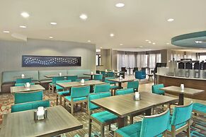 Courtyard by Marriott Gulfport Beachfront