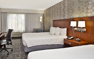 Courtyard by Marriott Gulfport Beachfront