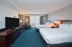 Doubletree by Hilton Newark - Fremont