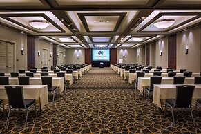 Doubletree by Hilton Newark - Fremont