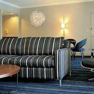 Doubletree by Hilton Newark - Fremont