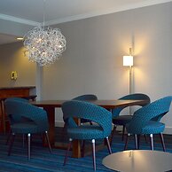 Doubletree by Hilton Newark - Fremont