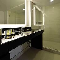Doubletree by Hilton Newark - Fremont