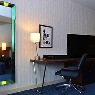 Doubletree by Hilton Newark - Fremont