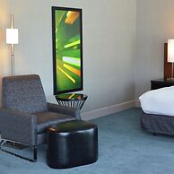 Doubletree by Hilton Newark - Fremont