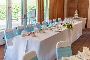 Holiday Inn Brighouse by IHG