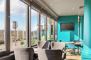Holiday Inn Brighouse by IHG