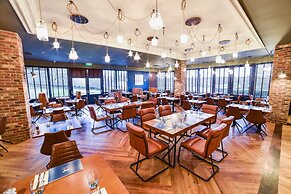 Holiday Inn Brighouse by IHG