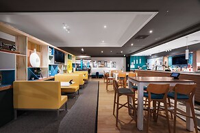 Holiday Inn Brighouse by IHG