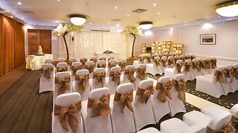 Holiday Inn Brighouse by IHG