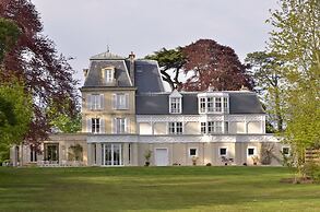 Château La Chenevière