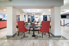 Ramada by Wyndham Burbank Airport