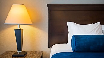 Best Western Plus Reading Inn & Suites