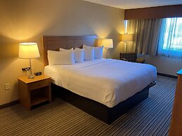 Best Western Plus Reading Inn & Suites