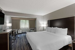 Best Western Plus Reading Inn & Suites