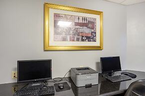 Best Western Plus Reading Inn & Suites