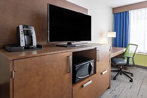 Holiday Inn Express & Suites Ft. Washington - Philadelphia by IHG