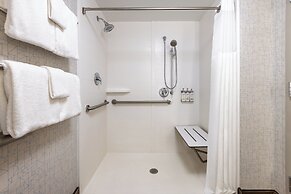 Holiday Inn Express & Suites Ft. Washington - Philadelphia by IHG