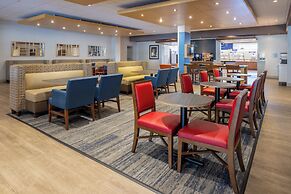 Holiday Inn Express & Suites Ft. Washington - Philadelphia by IHG