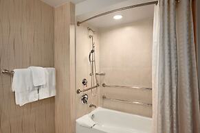 Hilton Rosemont Chicago O'Hare