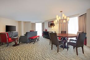Hilton Rosemont Chicago O'Hare