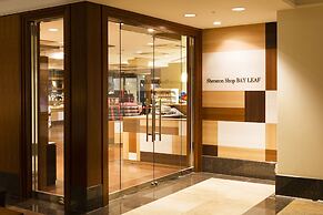 Kobe Bay Sheraton Hotel & Towers