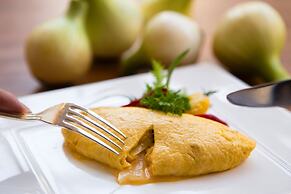 Kobe Bay Sheraton Hotel & Towers