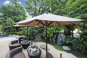 Kobe Bay Sheraton Hotel & Towers