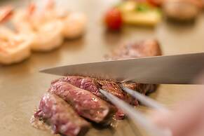 Kobe Bay Sheraton Hotel & Towers