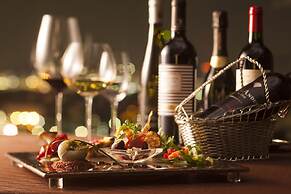 Kobe Bay Sheraton Hotel & Towers